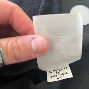 Women’s Nike tshirt